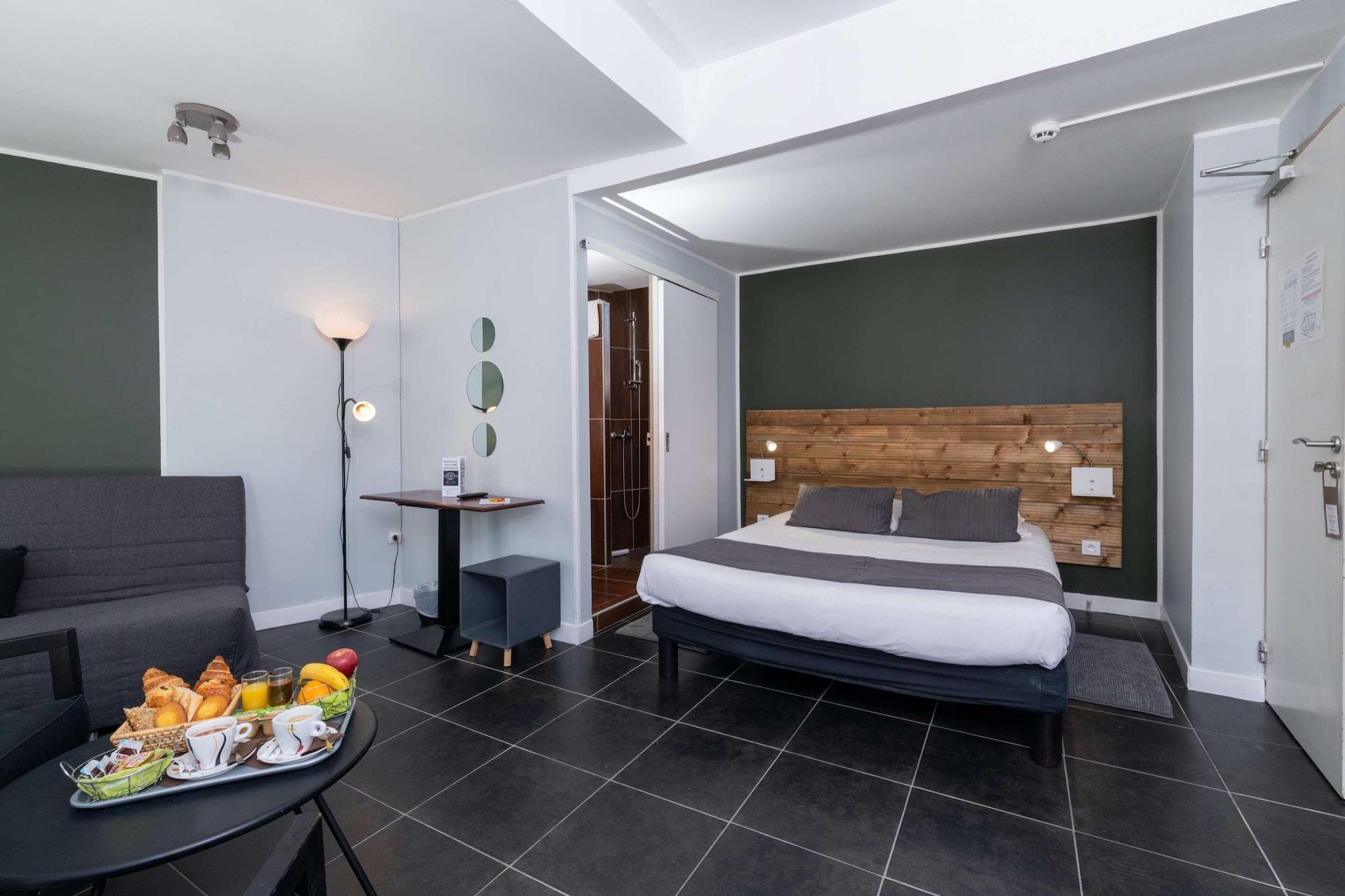 טולון Celenya Hotel מראה חיצוני תמונה