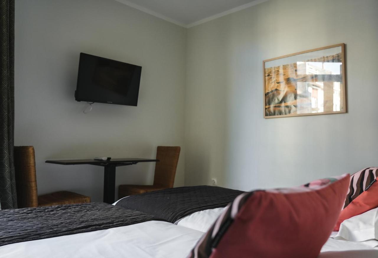 טולון Celenya Hotel מראה חיצוני תמונה